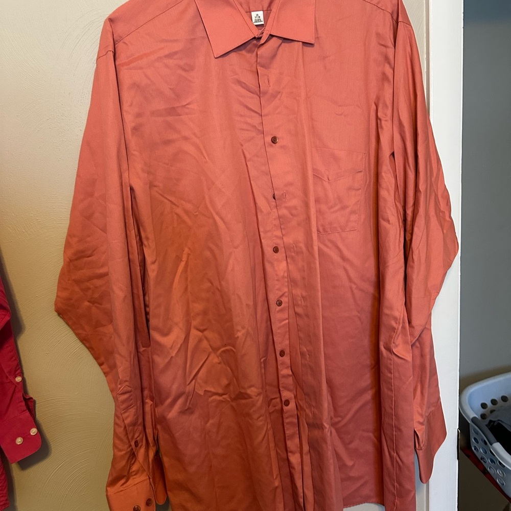 Van Heusen Men's Terracotta Button-Down Shirt